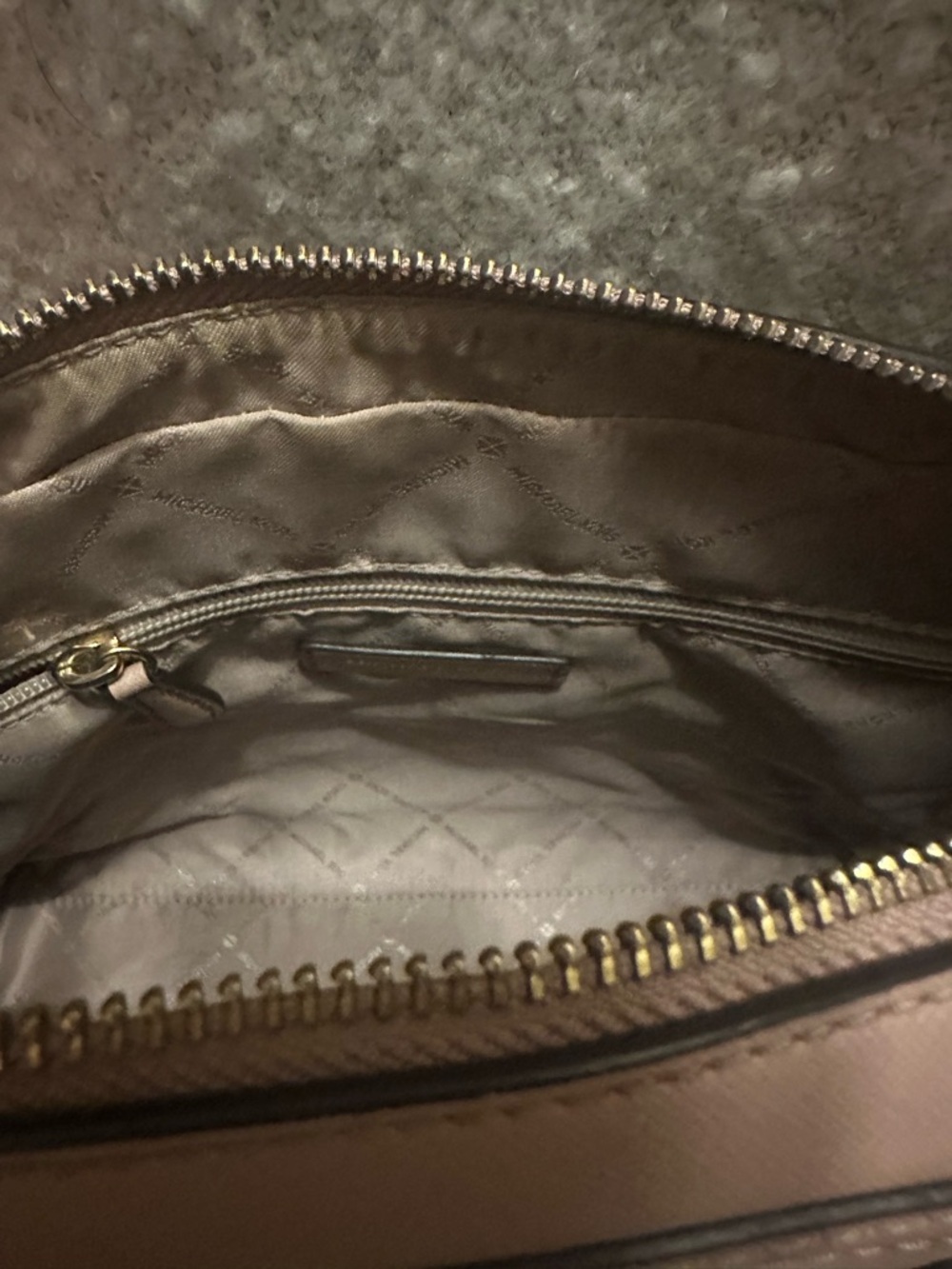 MICHAEL KORS Mauve Pink Leather Satchel with Gold Hardware - Picture 6 of 7